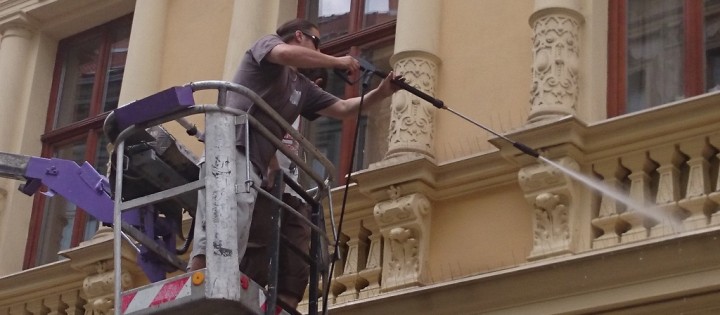Čištění a oprava fasád Praha